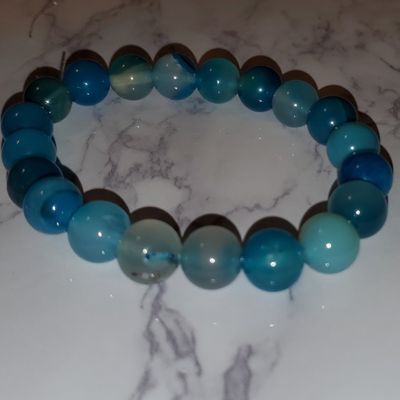 Blue Glass Handmade Stretch Bracelet - Picture 4 of 5